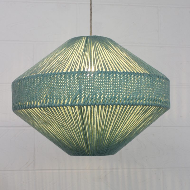 Large Capsule Jade lit