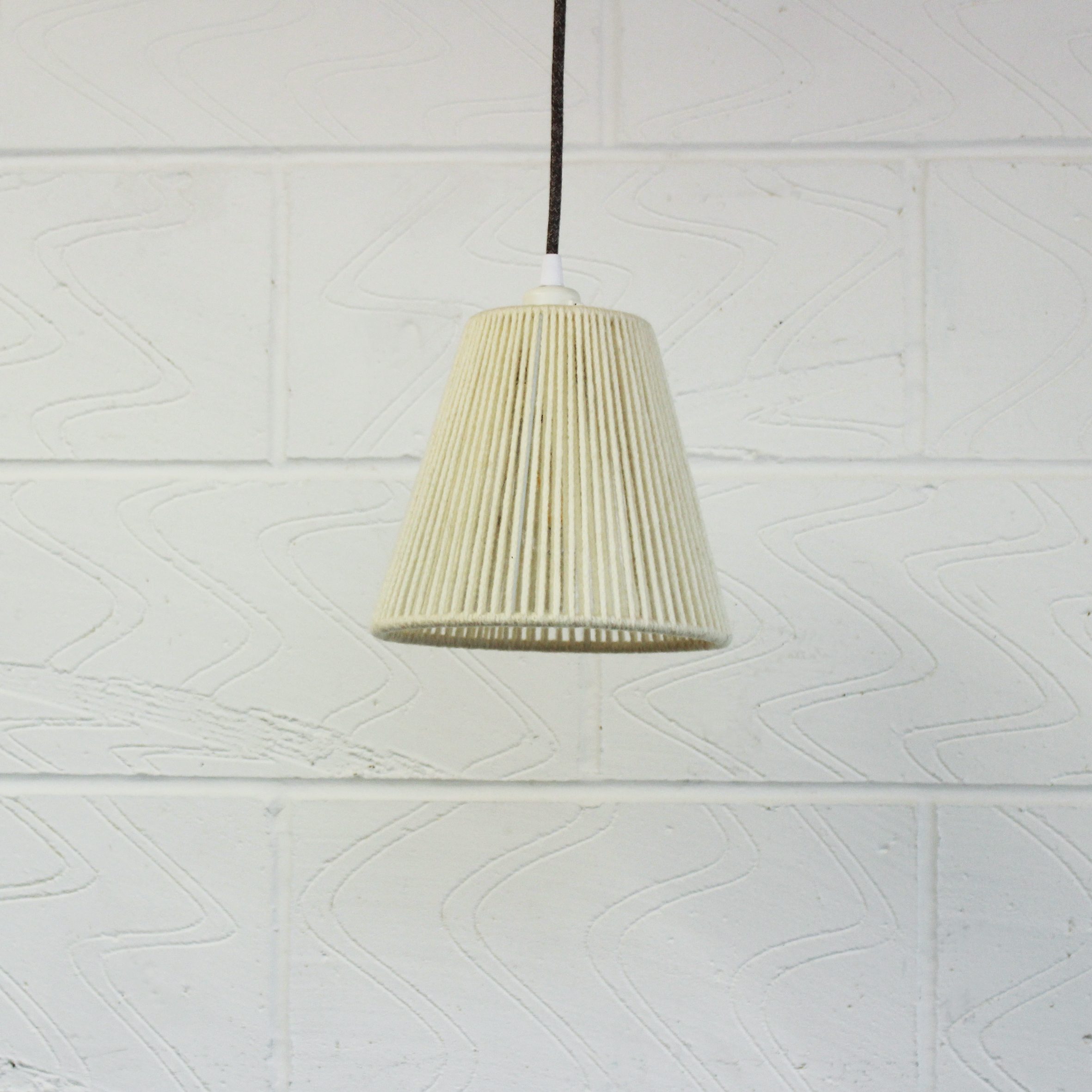 SMALL CONE WOOL WHITE